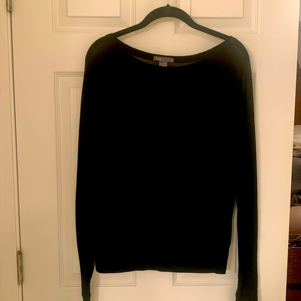 Vince Womens lightweight Top - Medium